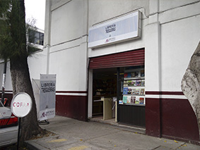 Librería Tresguerras