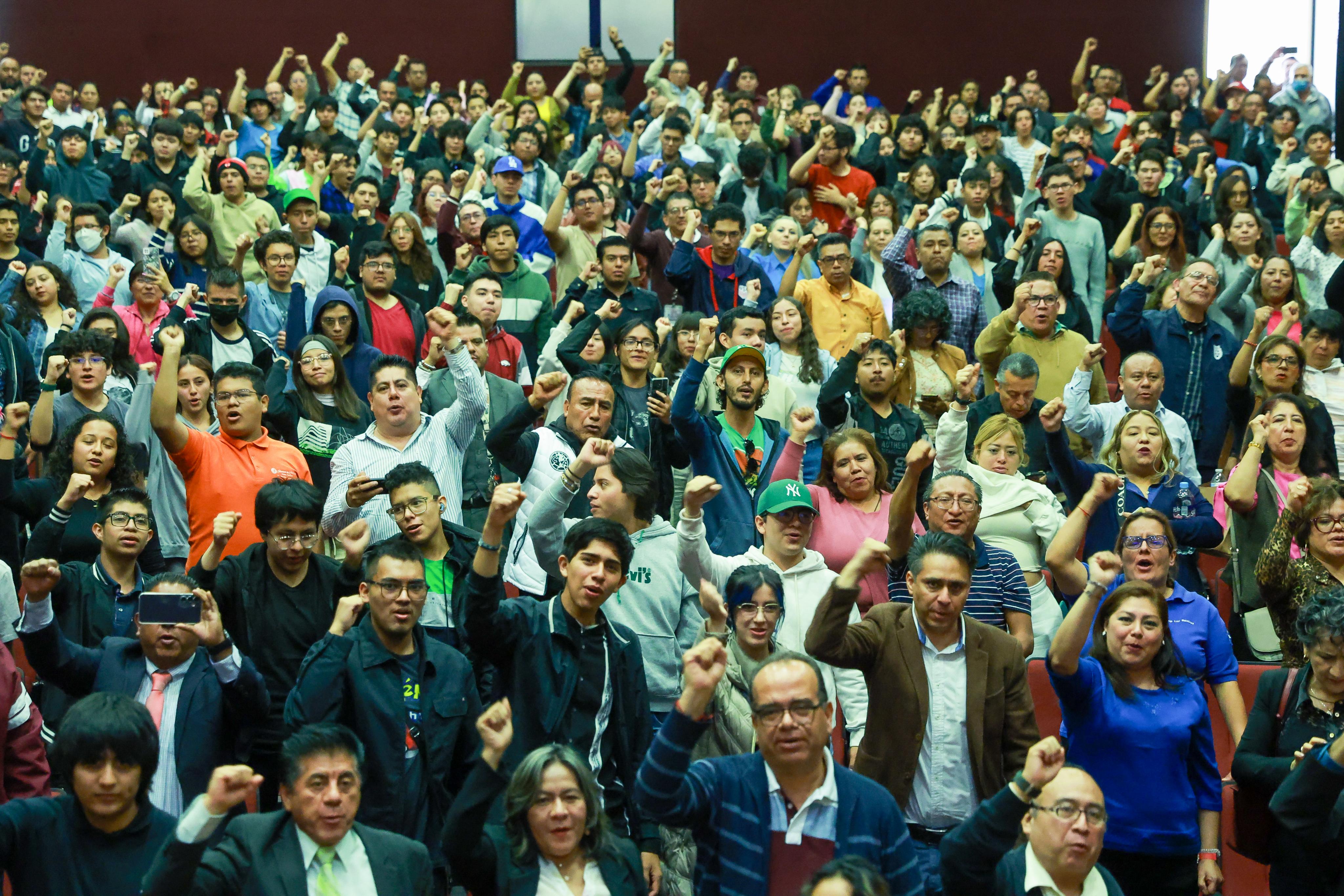 20250512.TOMA DE PROTESTA CECYT 3 IPN-112.jpg