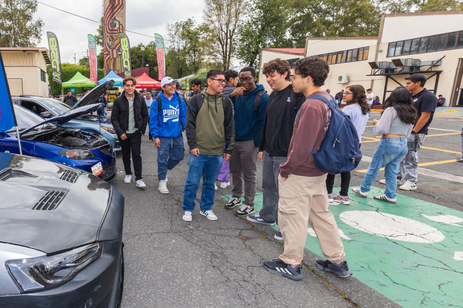Exhibición de Autos 