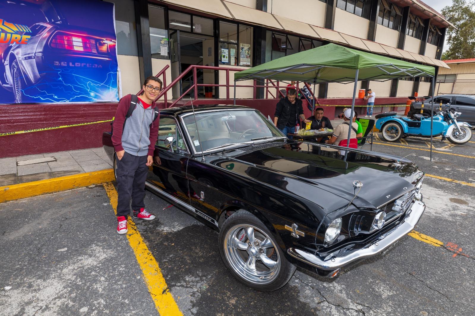 Exhibición de Autos 