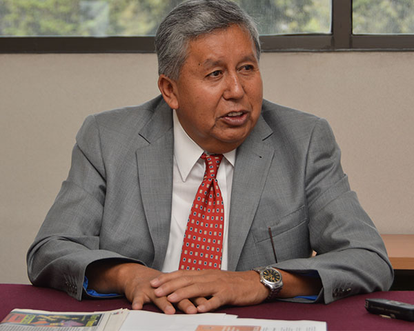 Confieren Premio Estatal de Ingeniería Civil a académico del IPN