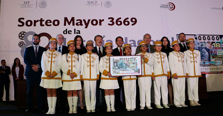 Con Sorteo Mayor Lotenal se une a los festejos por el día del politécnico 2018