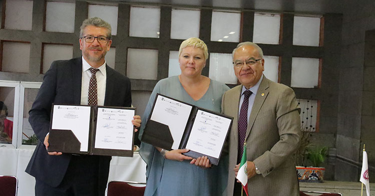 Afianza IPN cooperación académica con universidades canadienses