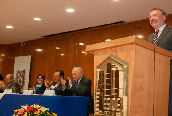 Avanza IPN con paso firme hacia su transformación