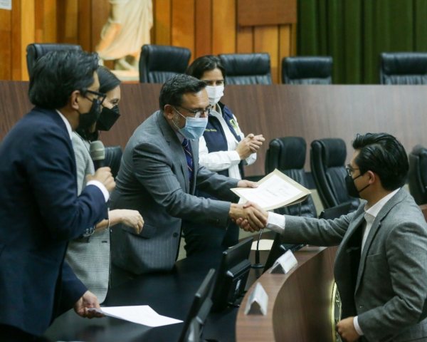 Fortalecen IPN e IMSS la investigación clínica
