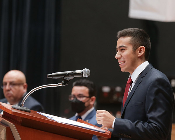 Reconoce IPN a mil 125 estudiantes de excelencia académica de nivel medio superior
