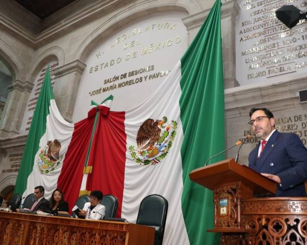 Inscriben el nombre del Instituto Politécnico Nacional en el Congreso del Estado de México