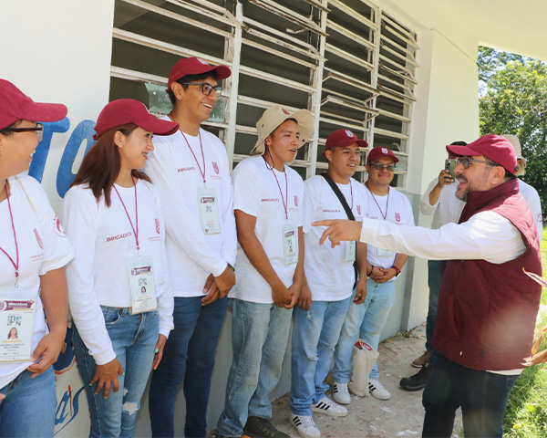 Brigadas Multidisciplinarias de Servicio Social benefician a más de 422 mil personas de cinco estados: IPN