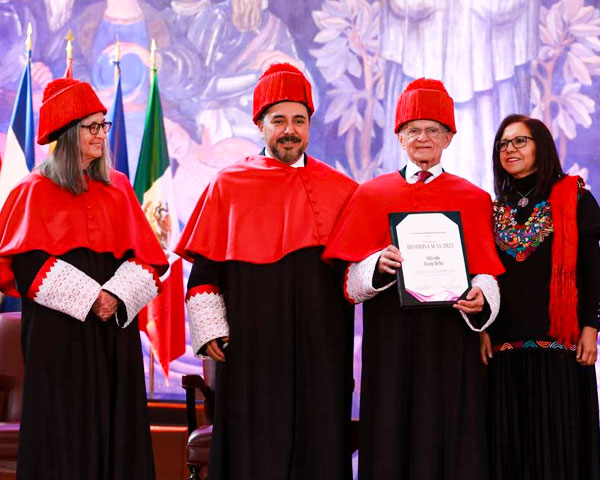 Entrega titular de la SEP la presea Lázaro Cárdenas 2023 del IPN