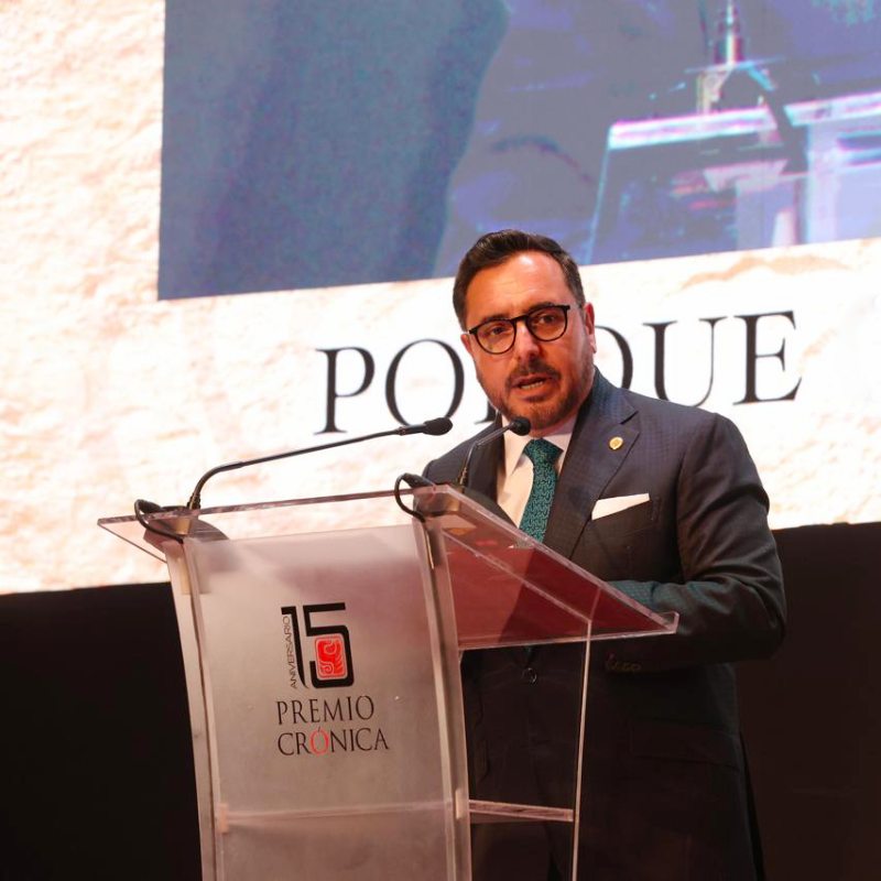Otorgan premio al IPN en Comunicación Pública y del Conocimiento