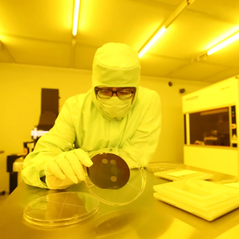 Cuenta Instituto Politécnico Nacional con “Cuarto Limpio” para la producción de semiconductores