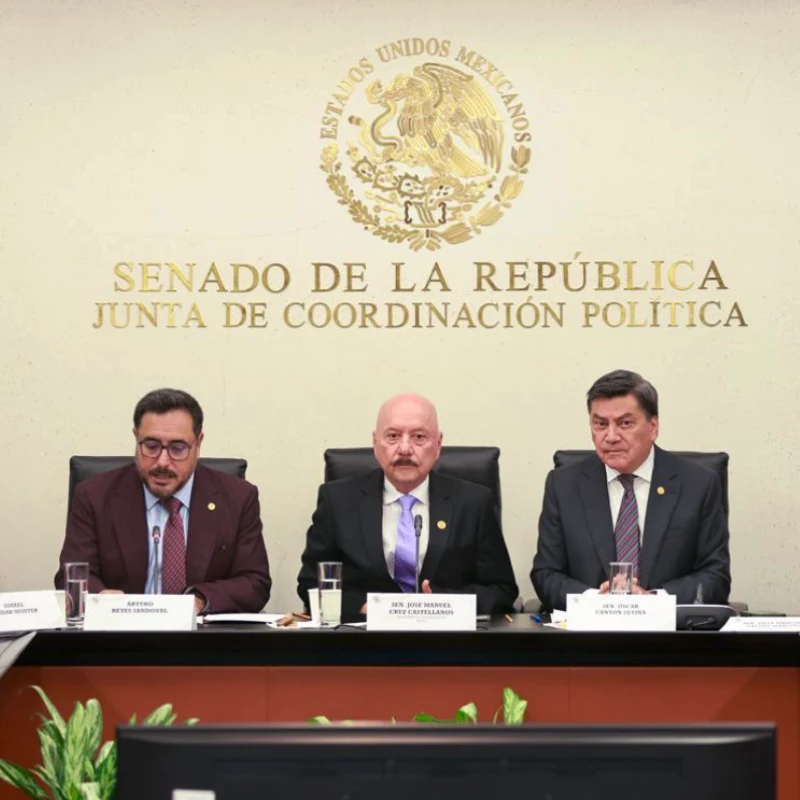 IPN y Senado firman convenio para promover la formación y actualización de legisladores y servidores públicos mediante programas académicos de la institución