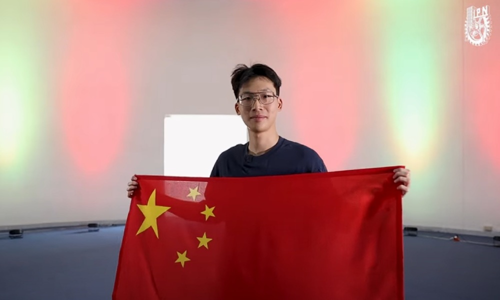 Yang Feng Chen: Politécnico de corazón