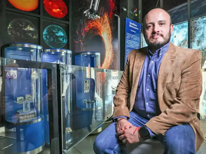 To Infinity and Beyond—A Planetarium Within Everyone's Reach