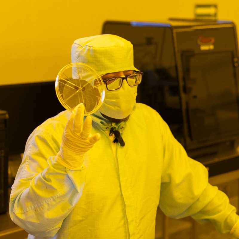 IPN Advances Semiconductor Research to Strengthen National Development: Arturo Reyes Sandoval