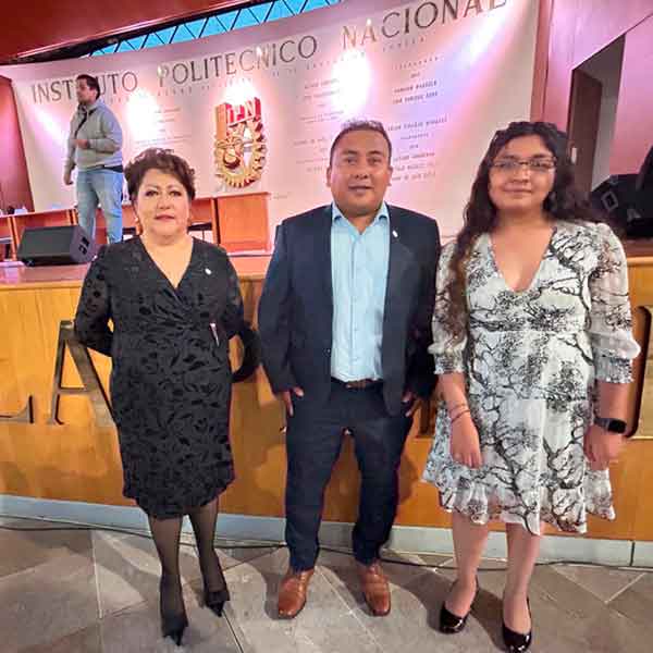 PREMIAN TALENTO DE INGENIEROS ARQUITECTOS POLITÉCNICOS