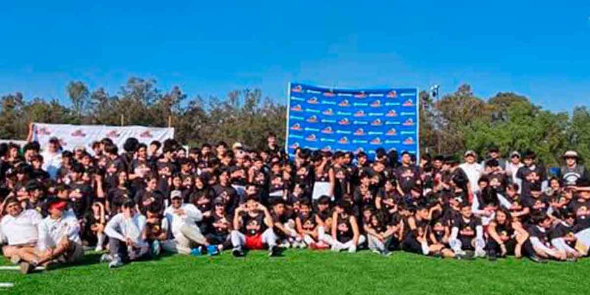 ¡Friendship Bowl Youth anotó touchdown!