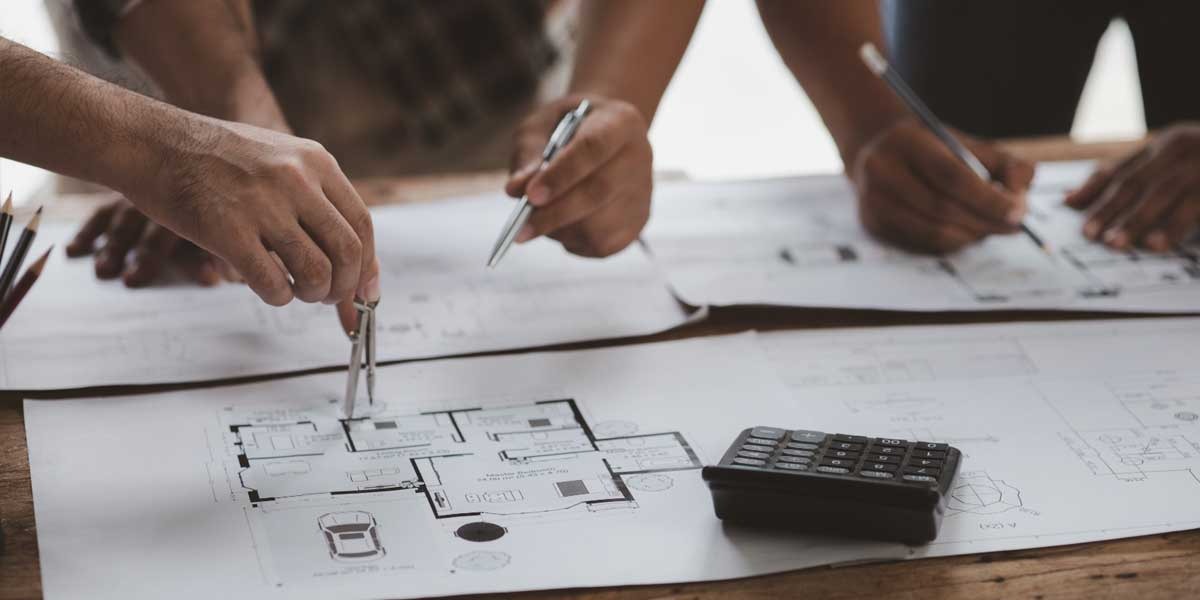 PREMIAN TALENTO DE INGENIEROS ARQUITECTOS POLITÉCNICOS