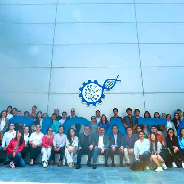 DICTA TITULAR DEL IPN, ARTURO REYES SANDOVAL, CONFERENCIA MAGISTRAL EN CICATA MORELOS