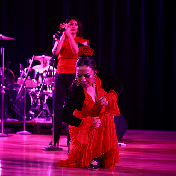Flamenco de “El Matador” inunda el “Queso”