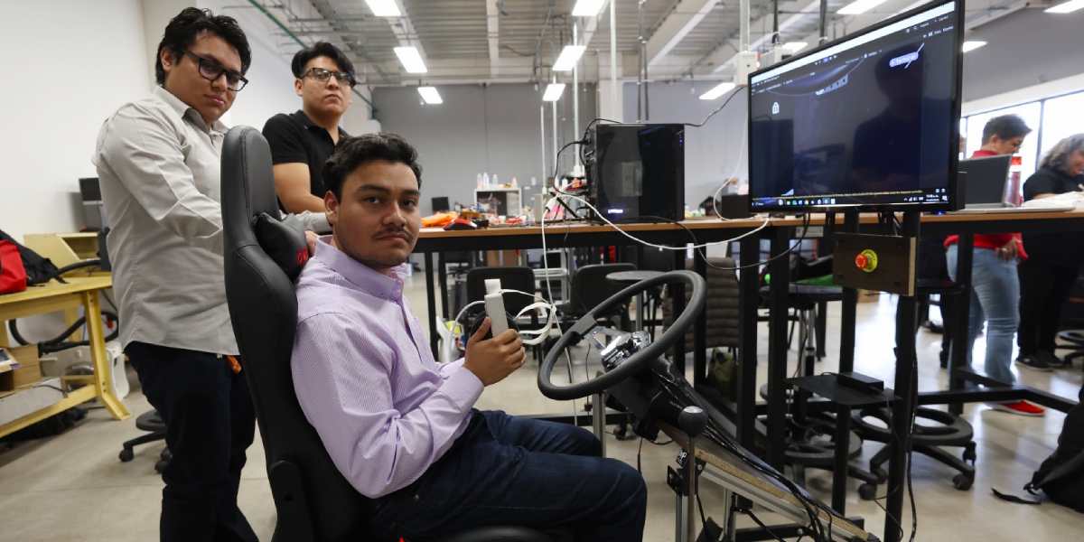 UPIITA apuesta a realidad virtual en simulador de autobuses