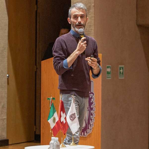 Camina IPN en emprendimientos con Suiza