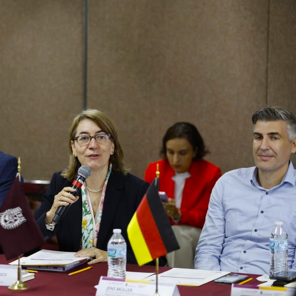 Presume IPN fortalezas tecnológicas a alemanes 