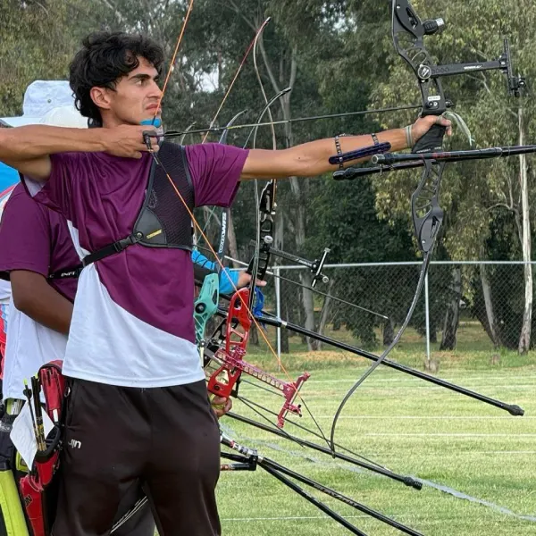 Participa IPN en el Torneo Metropolitano de Tiro con Arco