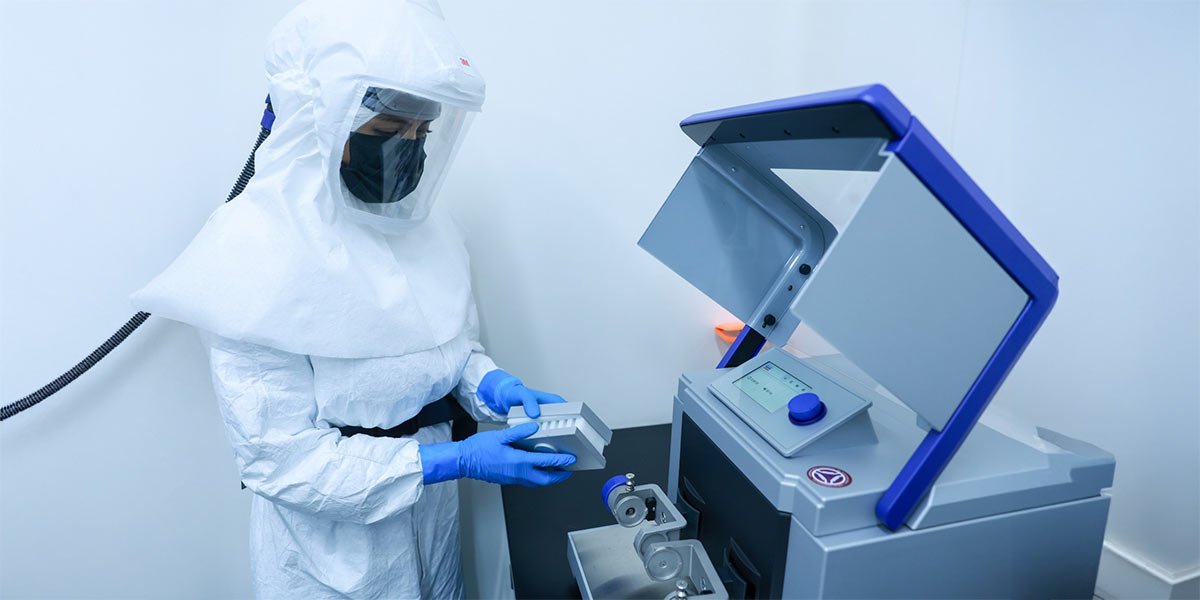 En sus instalaciones, con equipo especializado, se trabaja para prevenir enfermedades infecciosas