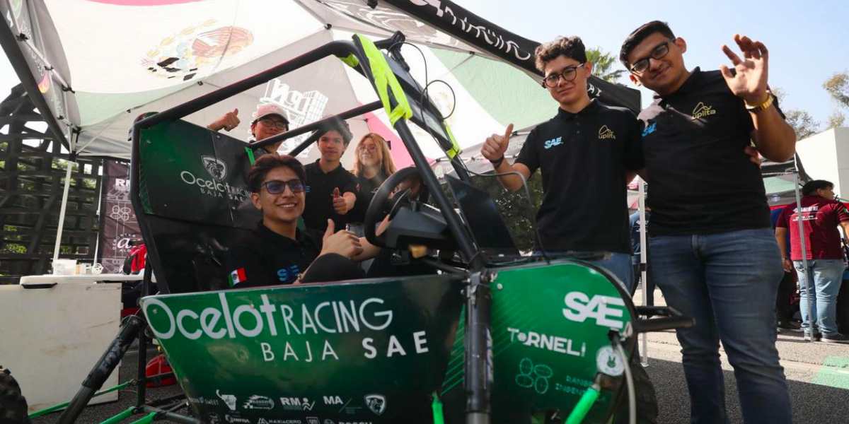 Presume nuevo vehículo escudería UPIITA