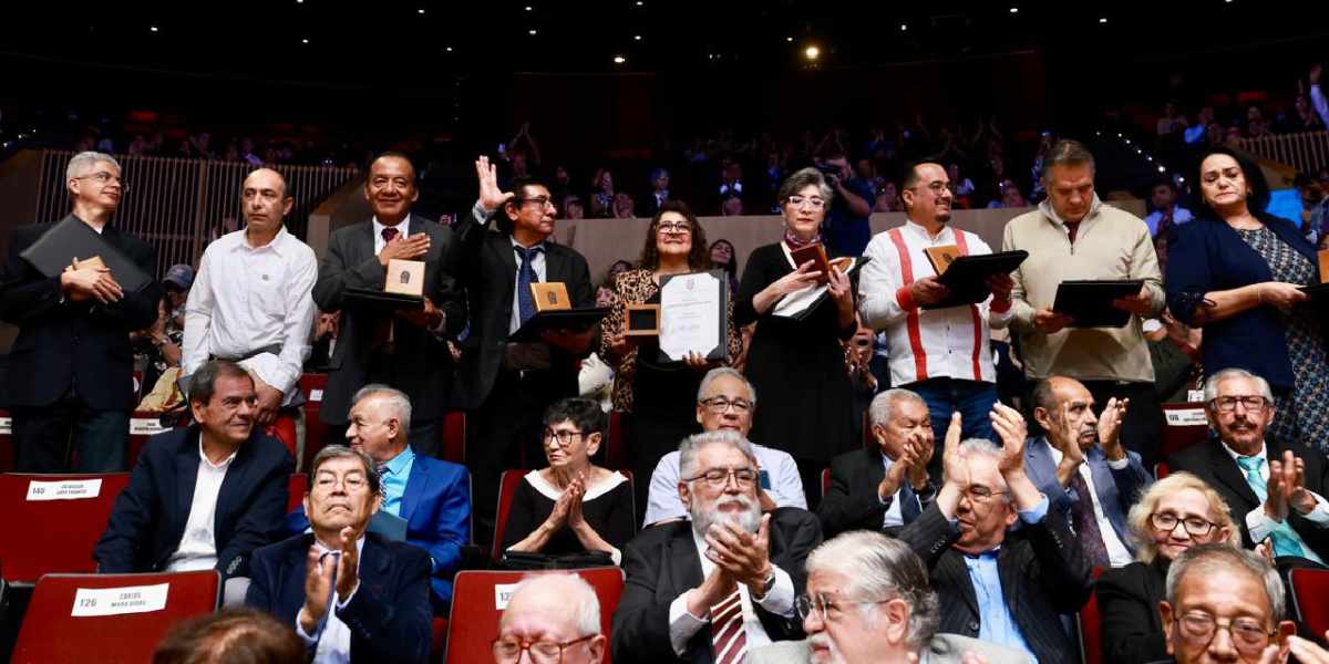  Reconoce Arturo Reyes Sandoval trayectoria docente