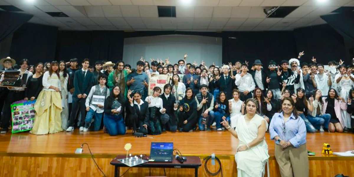 CECyT 11 se mete en la piel de las y los científicos