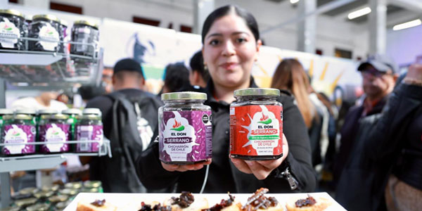 Arturo Reyes Sandoval inaugura CREO MX 