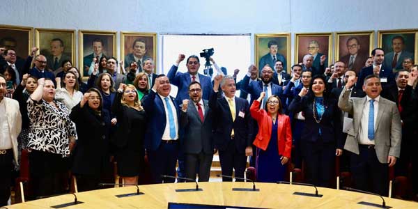 Planea IPN dar carrera de Derecho: Arturo Reyes Sandoval