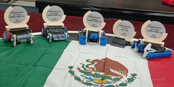 Brillan en Rumanía estudiantes politécnicos 