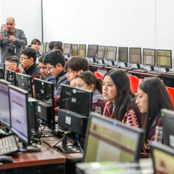 Inicia Expo Profesiográfica Nivel Medio Superior