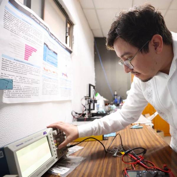 Destacan politécnicos en reto de investigación tecnológica
