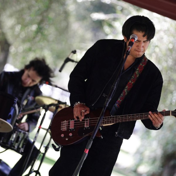 Altherna pone el ritmo a Rock & huélum