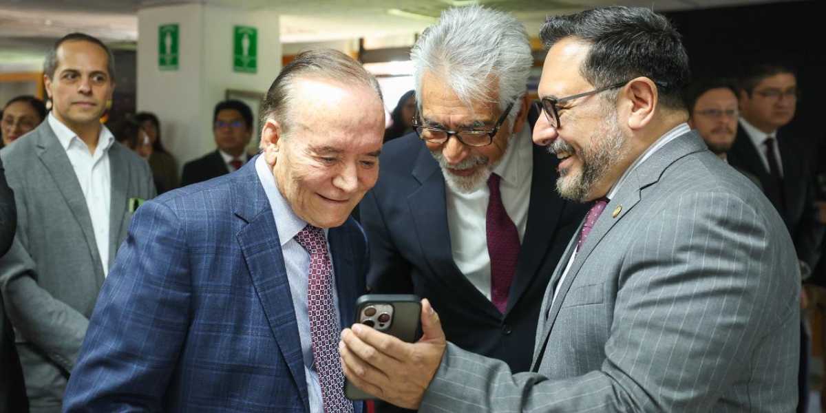 Celebran 30 años del Centro de Investigación en Computación (CIC)