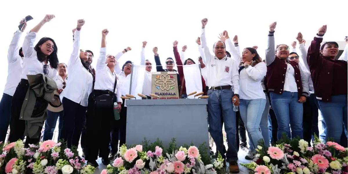 Colocan primera piedra para construir UPII Tlaxcala