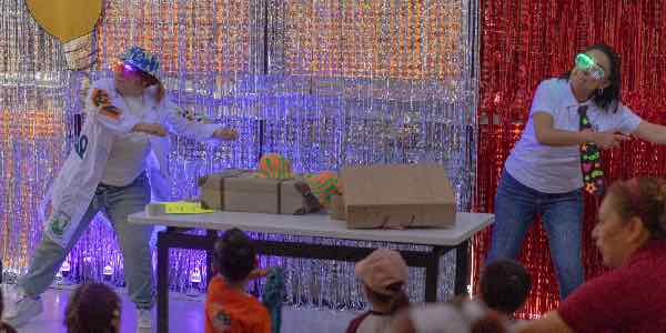 Inauguran mini Laboratorio de Física para niñas y niños