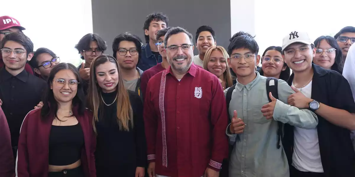 Colocan primera piedra para construir UPII Tlaxcala