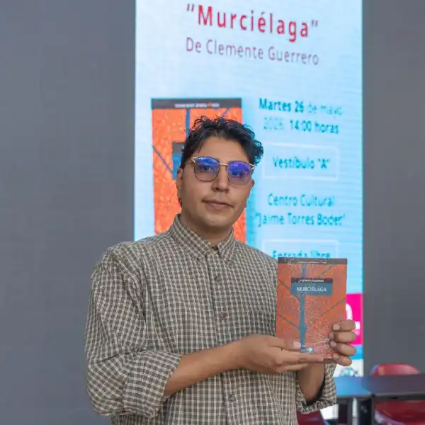 Presentan poemario para reflexionar sobre masculinidad