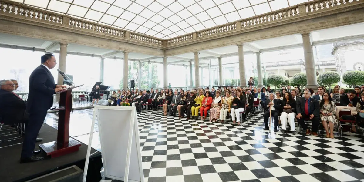 Celebra CECyT 12 su 55 aniversario