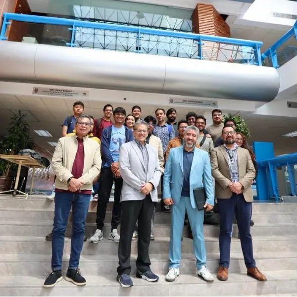 Buscan liderar en semiconductores con Escuela Nacional de Verano