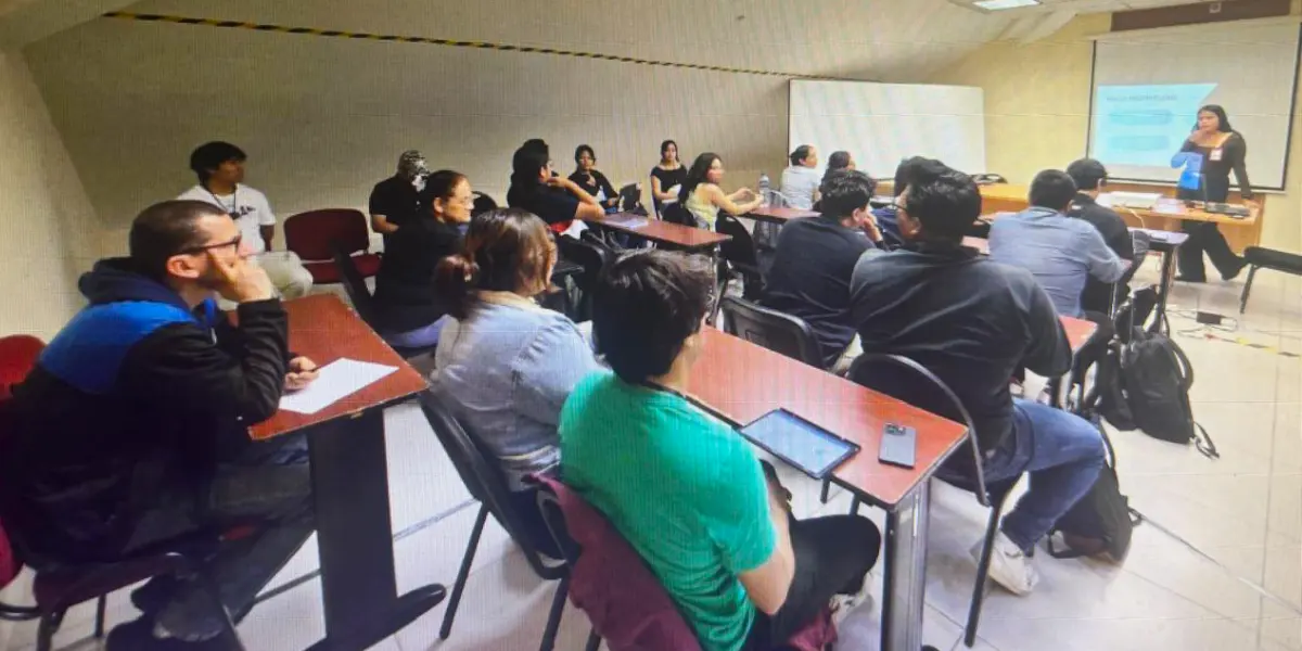 Escuela de Verano fortalece vínculo con industria