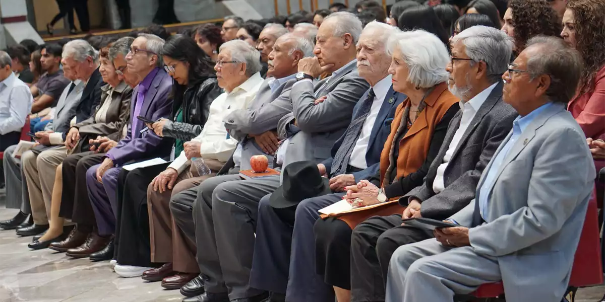 Rememoran a los 17 notables que idearon al IPN