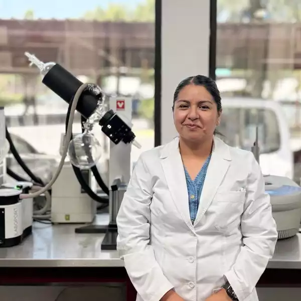 Gana doctora Alma Delia Paz Premio Estatal a la Innovación