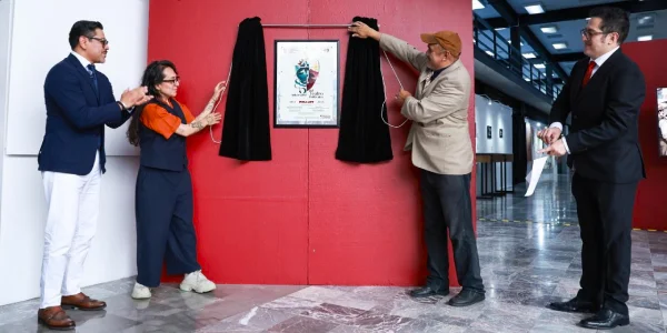 Inauguran muestra por 85 años de teatro en el IPN