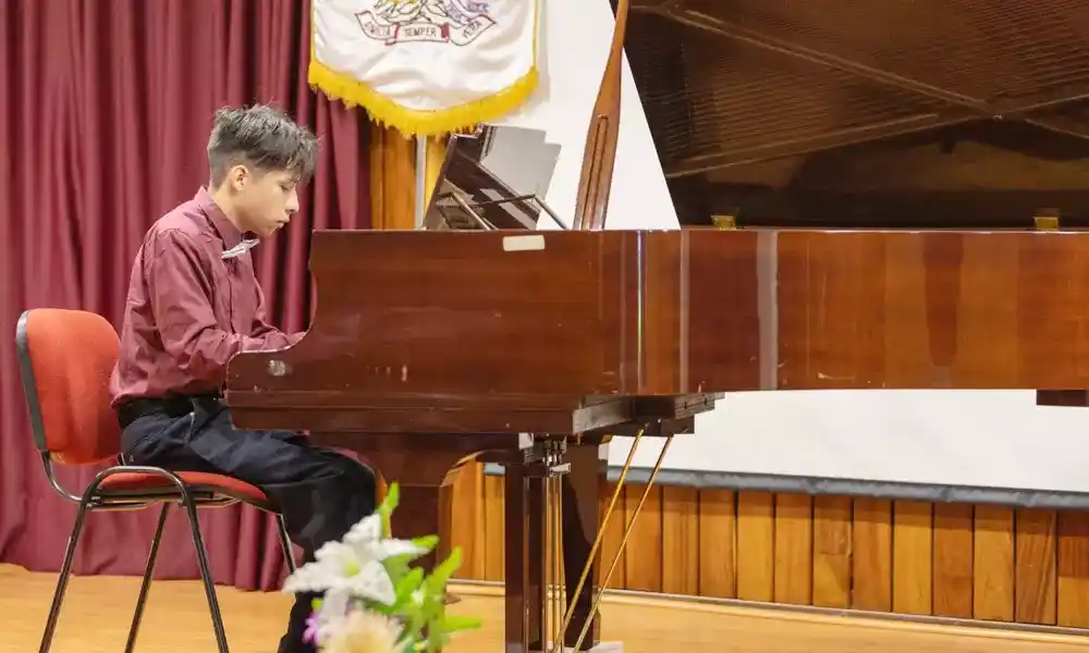 Piano and Musical Passion at the IPN